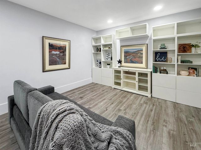 212 Shoshone Ave, Nampa, ID 83651
