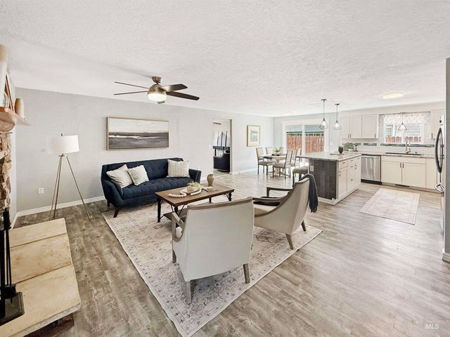 212 Shoshone Ave, Nampa, ID 83651