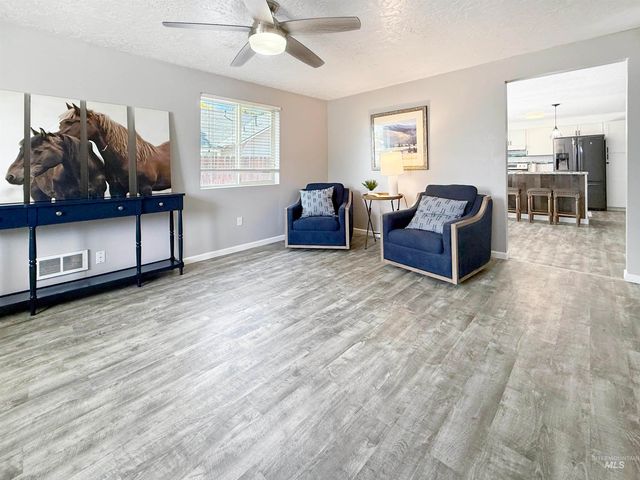 212 Shoshone Ave, Nampa, ID 83651