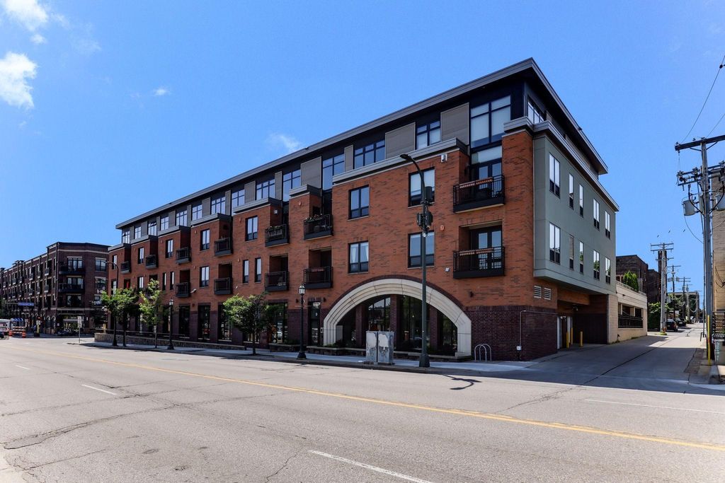 9 W Franklin Avenue 313, Minneapolis, MN 55404