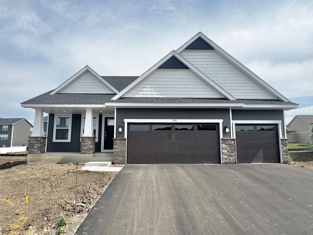 1910 Dogwood Court, Carver, MN 55315 — exterior