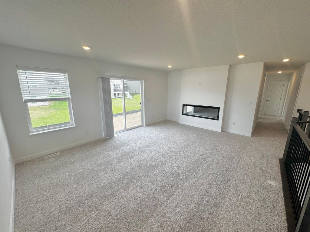 1910 Dogwood Court, Carver, MN 55315 — photo 4