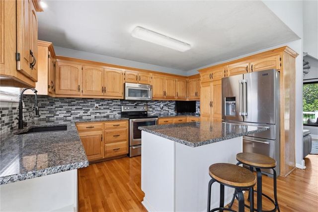 27520 Normandy Road, Louisburg, KS 66053