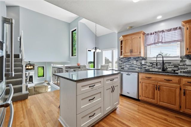 27520 Normandy Road, Louisburg, KS 66053