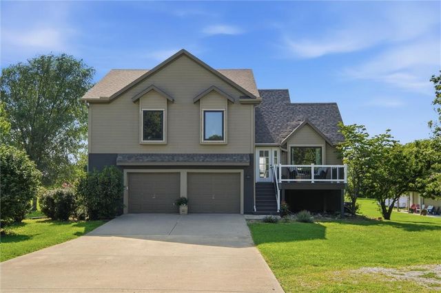27520 Normandy Road, Louisburg, KS 66053
