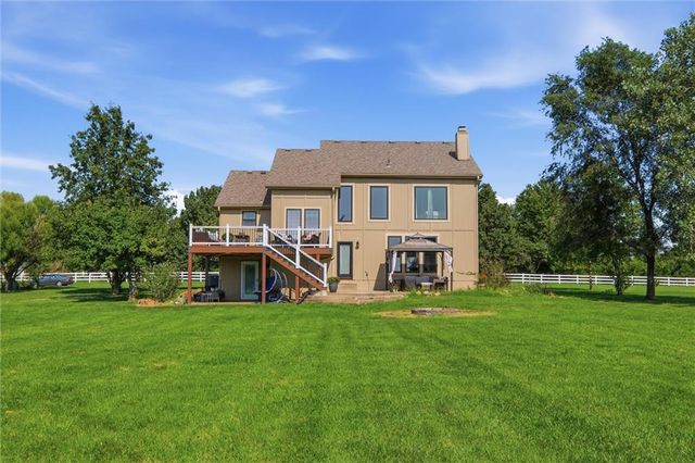 27520 Normandy Road, Louisburg, KS 66053