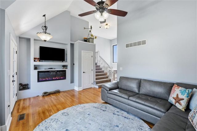 27520 Normandy Road, Louisburg, KS 66053