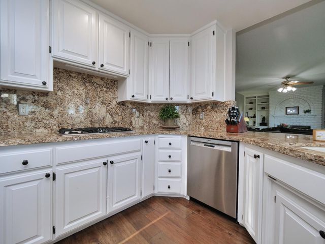 2405 Greensboro Rd, Placerville, CA 95667