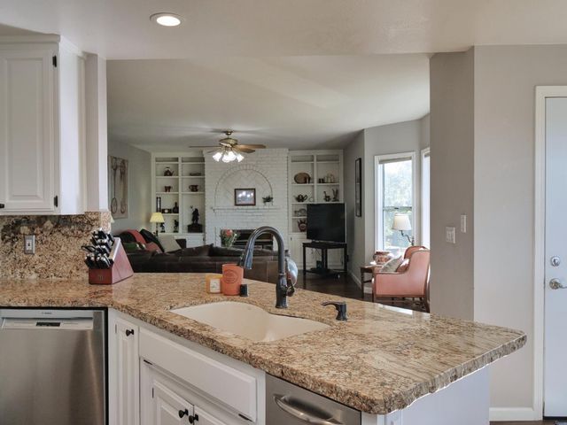 2405 Greensboro Rd, Placerville, CA 95667