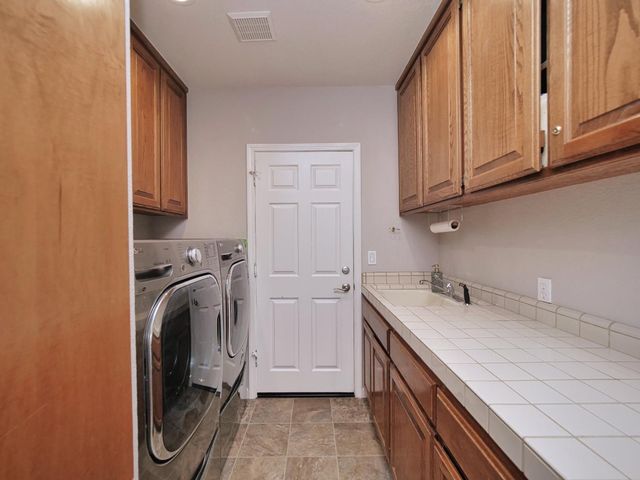 2405 Greensboro Rd, Placerville, CA 95667