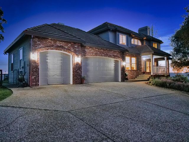 2405 Greensboro Rd, Placerville, CA 95667