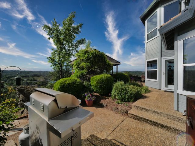 2405 Greensboro Rd, Placerville, CA 95667