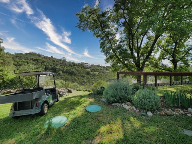 2405 Greensboro Rd, Placerville, CA 95667