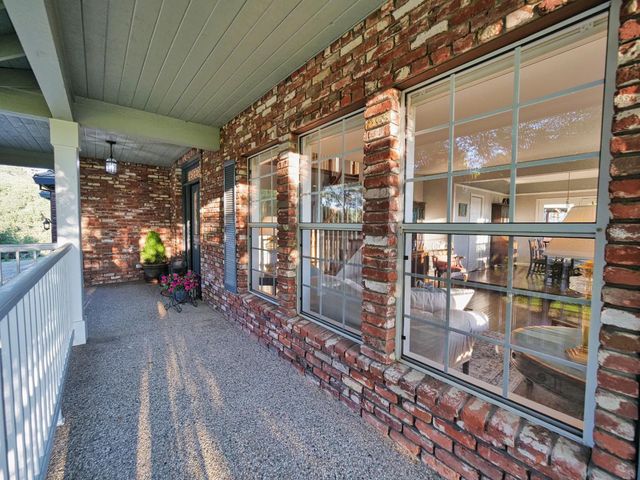 2405 Greensboro Rd, Placerville, CA 95667