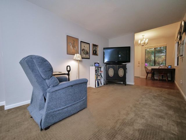 2405 Greensboro Rd, Placerville, CA 95667