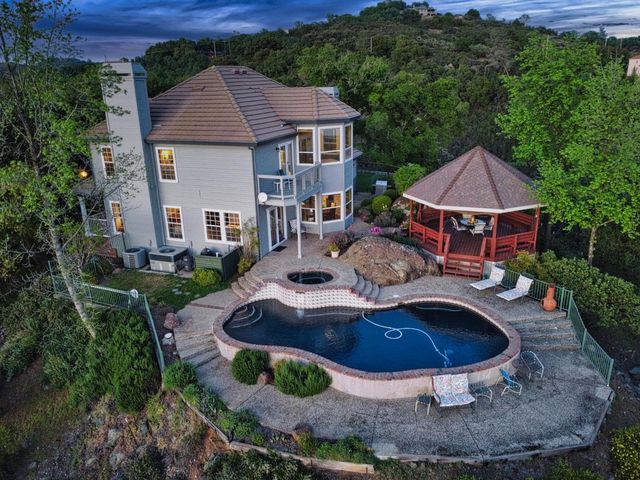 2405 Greensboro Rd, Placerville, CA 95667