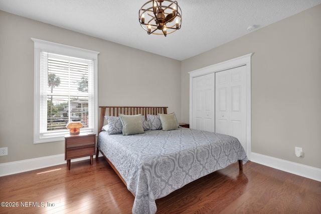 414 E 3RD Street, Jacksonville, FL 32206