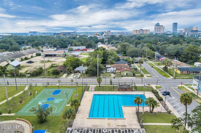 414 E 3RD Street, Jacksonville, FL 32206