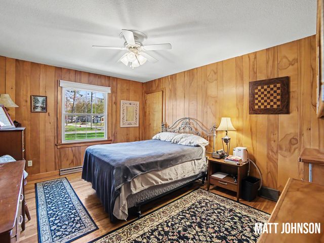211 Country Club Road, Whitehall City, MI 49461