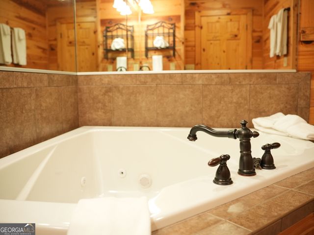 369 Myrna Branch Road, Helen, GA 30545