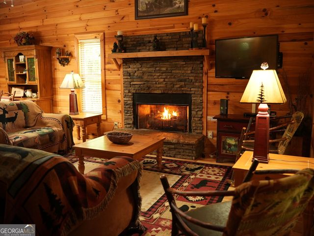 369 Myrna Branch Road, Helen, GA 30545