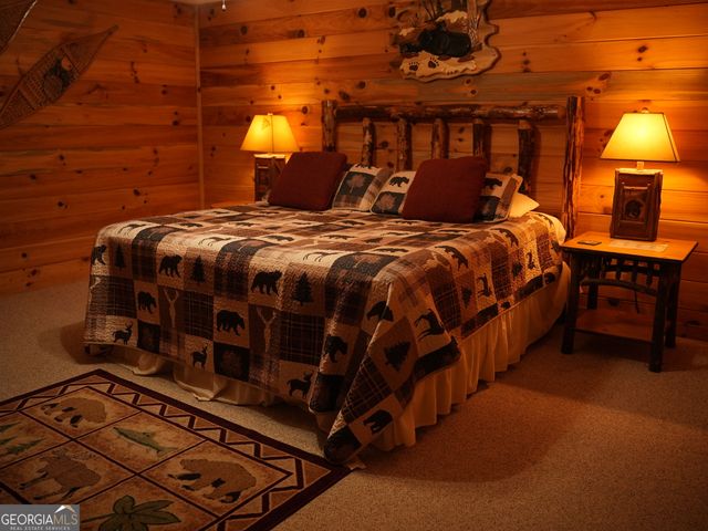 369 Myrna Branch Road, Helen, GA 30545