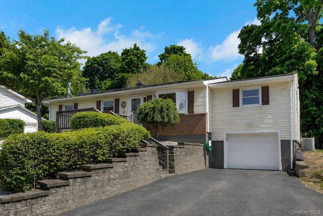 3 Ritter Drive, Wappingers Falls, NY 12590
