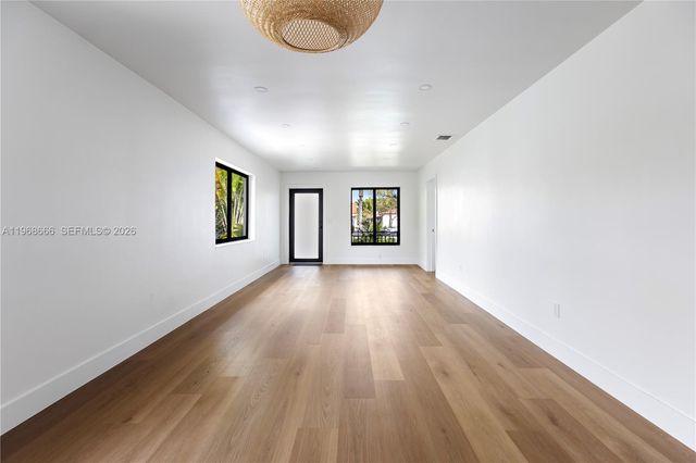 1618 SW 18th St 1, Miami, FL 33145