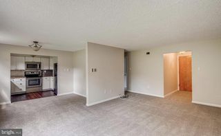 204 WARWICK RD #B, Stratford, NJ 08084