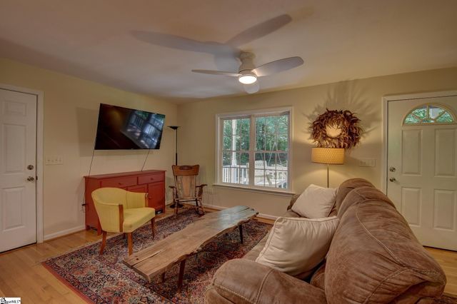 2011 Ridgeview Lane, Seneca, SC 29678