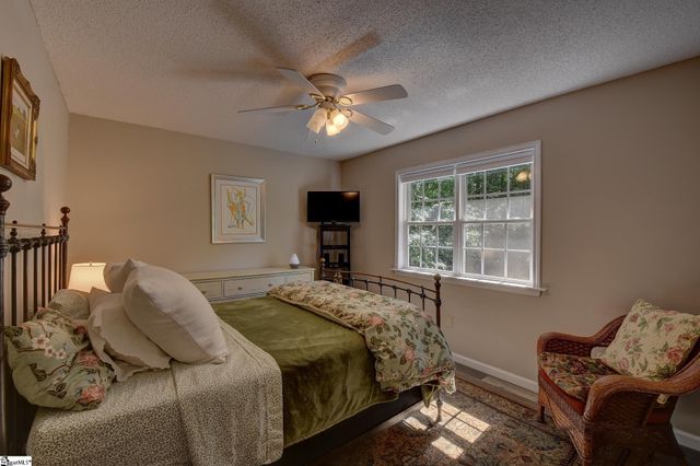 2011 Ridgeview Lane, Seneca, SC 29678