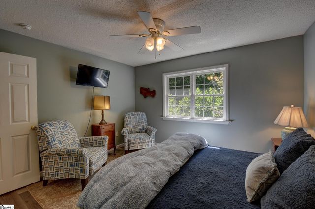 2011 Ridgeview Lane, Seneca, SC 29678