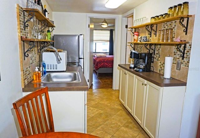 20853 HAULOVER COVE A12, Lutz, FL 33558