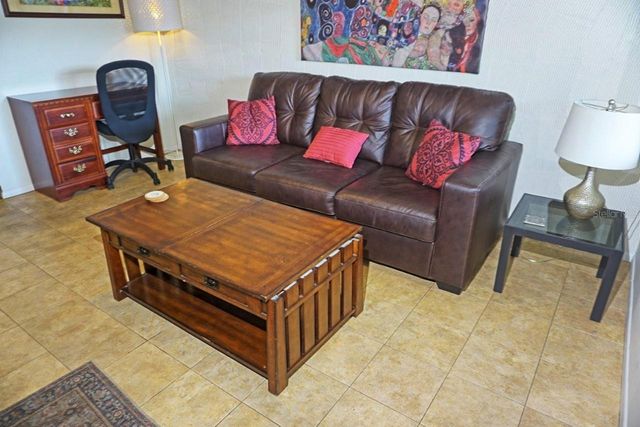 20853 HAULOVER COVE A12, Lutz, FL 33558