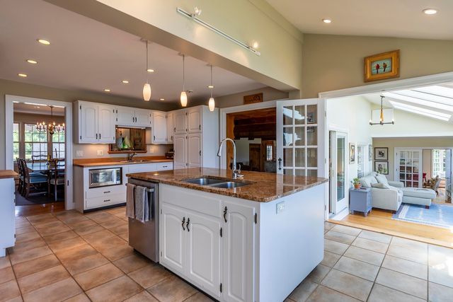 1204 Bailey Road, Shrewsbury, VT 05738
