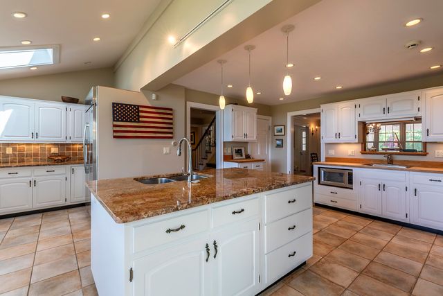 1204 Bailey Road, Shrewsbury, VT 05738