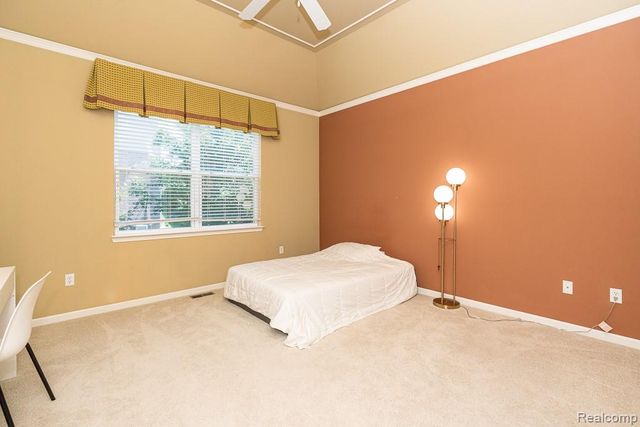 2230 Palmetto, Commerce Twp, MI 48382