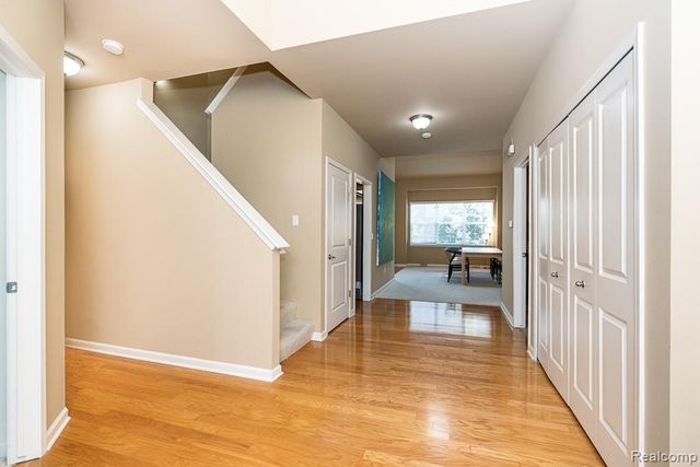 2230 Palmetto, Commerce Twp, MI 48382