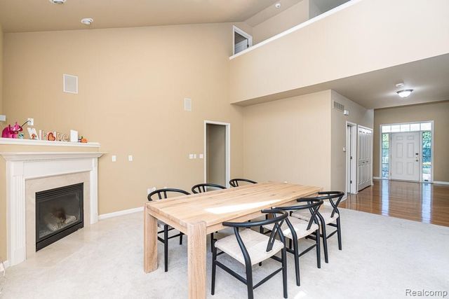 2230 Palmetto, Commerce Twp, MI 48382