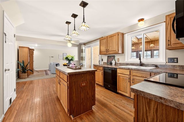 681 Northbrook Way, Webster, NY 14580