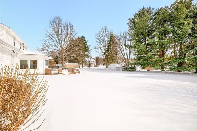 681 Northbrook Way, Webster, NY 14580