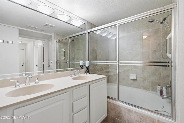 204 LAGUNA VILLAS Boulevard A11, Jacksonville Beach, FL 32250