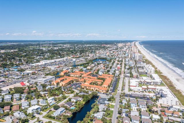 204 LAGUNA VILLAS Boulevard A11, Jacksonville Beach, FL 32250
