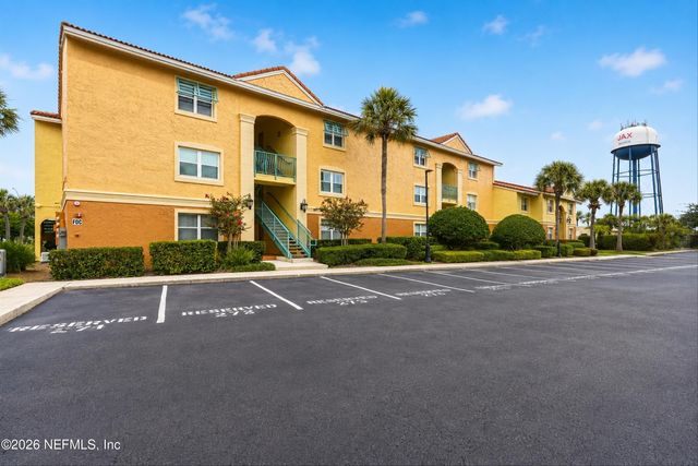 204 LAGUNA VILLAS Boulevard A11, Jacksonville Beach, FL 32250
