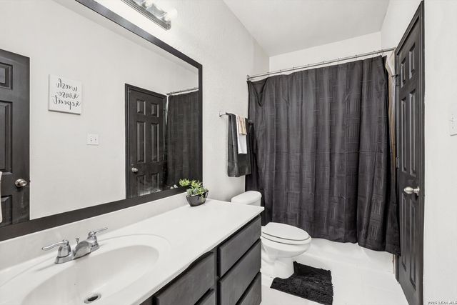 7662 PRESIDIO CRST, Boerne, TX 78015