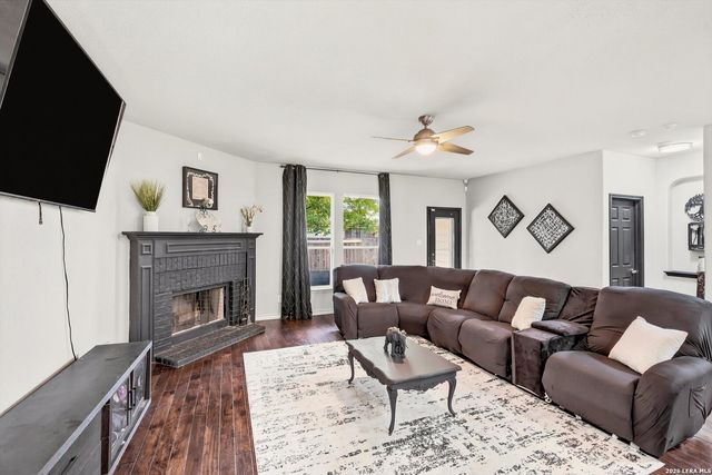 7662 PRESIDIO CRST, Boerne, TX 78015