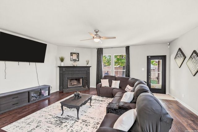 7662 PRESIDIO CRST, Boerne, TX 78015