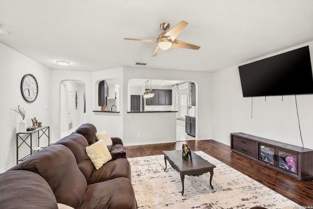 7662 PRESIDIO CRST, Boerne, TX 78015