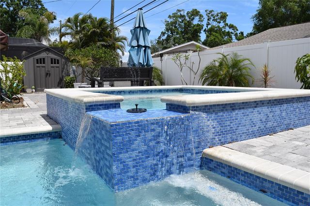 2690 64TH PLACE N, St Petersburg, FL 33702