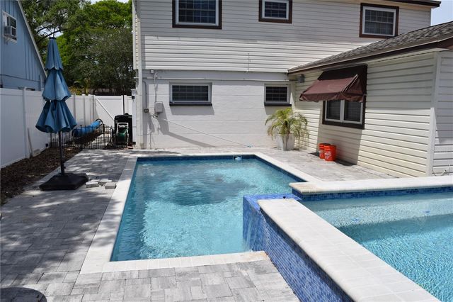2690 64TH PLACE N, St Petersburg, FL 33702